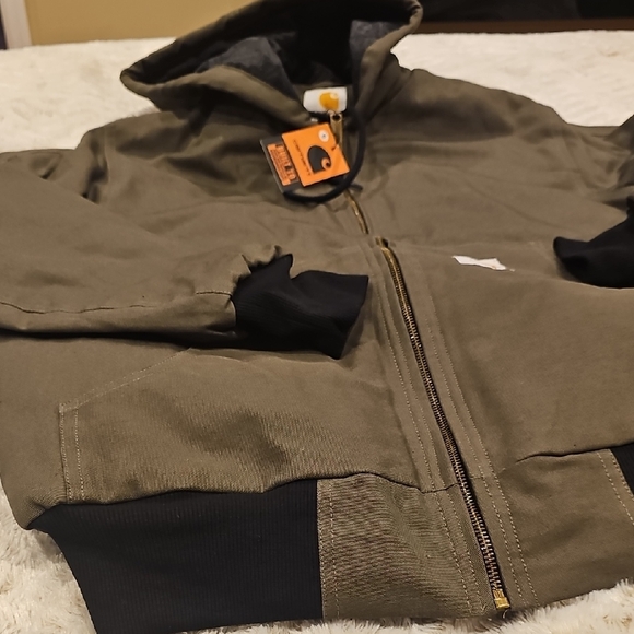 Carhartt Men's Green Hooded Performance Jacket - Picture 2 of 9